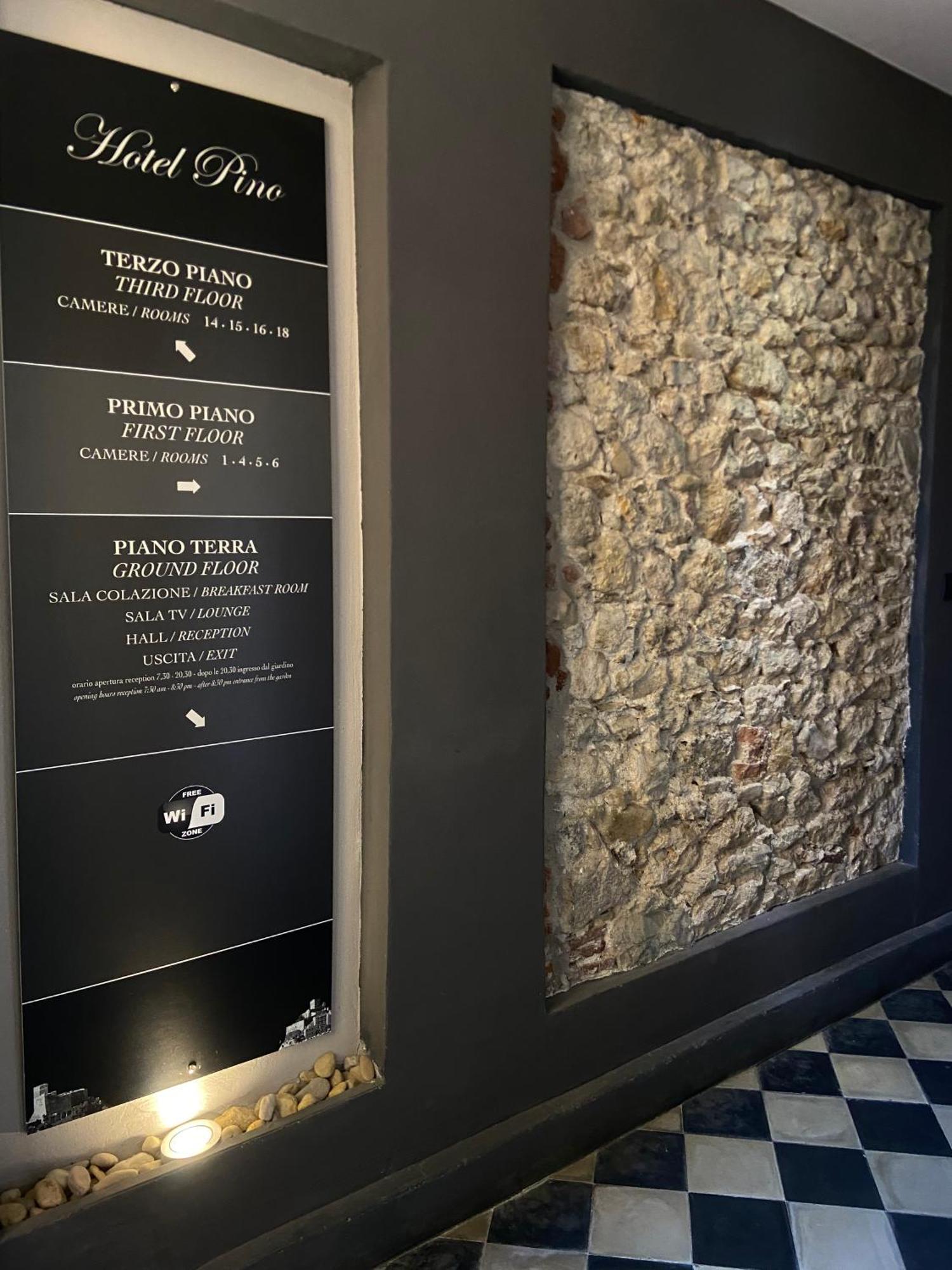 Hotel Pino Леричи Екстериор снимка
